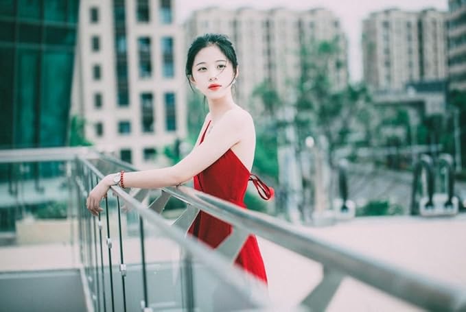 French Girl Le Lip Tint - Moisturizing & Hydrating Lip Balm for Sheer, Buildable Coverage & Shine, Clean Formula, Organic Ingredients, Vegan & Cruelty-Free