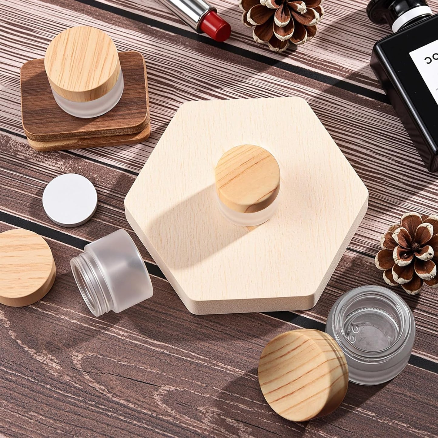 Geiserailie 3 Pieces Glass Cosmetic Containers Empty Sample Jars with Leak Proof Lids Makeup Sample Containers for Lotion Cream Cosmetic (50,30,15 Gram)