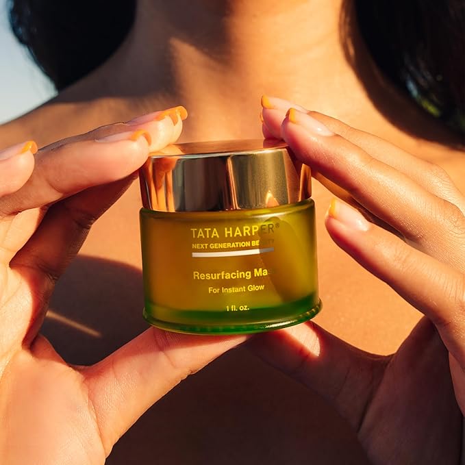 Tata Harper Resurfacing Mask, Instant Glow Face Mask, Gentle Exfoliating Face Mask, Enzyme Mask, Natural Skincare, 30ml
