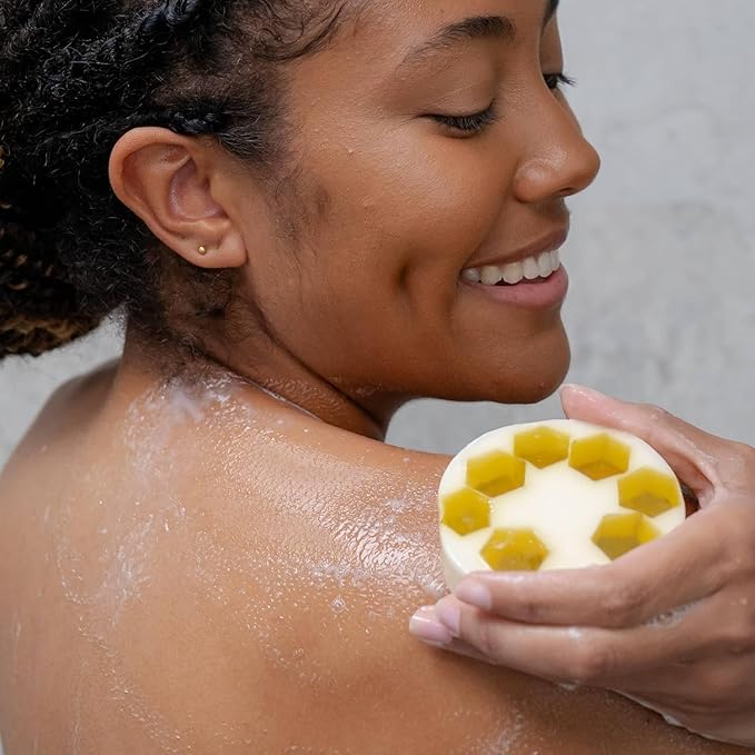 ANIHANA Handcrafted Natural Soap with Coconut Oil, Gentle Cleansing, Paraben Free, Refreshing Manuka Honey & Goat Milk Scent, 4.23 oz