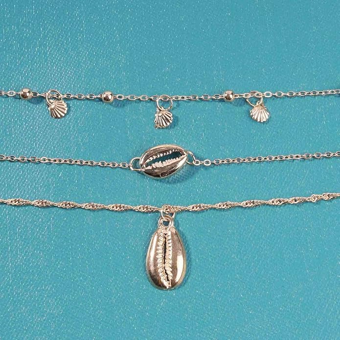 Boho Coin Disc Necklace Choker Gold Layered Shell Pendant Necklace Vintage Seashell Necklace Retro Singapore Chain Necklace Jewelry for Women Gifts