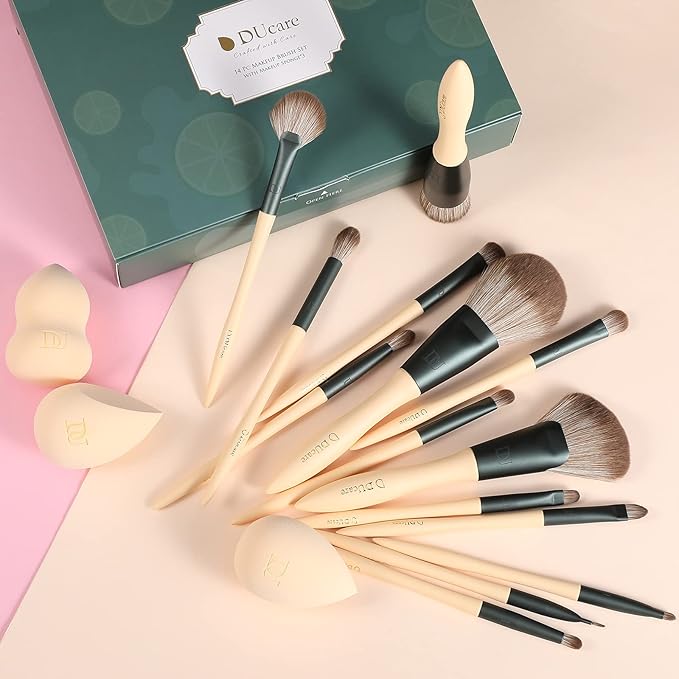 DUcare Makeup Brushes 14Pcs with 3Pcs Makeup Spong & Cosmetic Bag - Lime Mojito Series Makeup Brush Set for Foundation Blending Face Powder Blush Concealers Eye Shadows