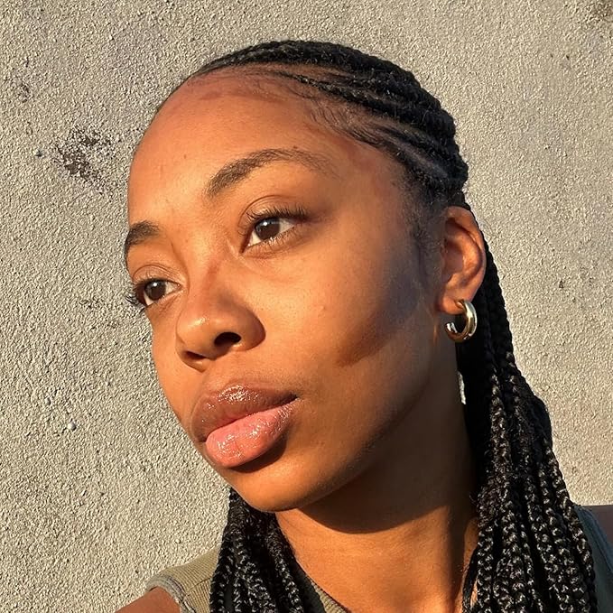 Axiology Shaping Stick for Definition, Bronzing, and Contour Foundation Shape Stick Cream Bronzer Pen Professional Face Shaping & Contouring Buildable Coverage Long Lasting Shade Cheeks Vegan (Dark)