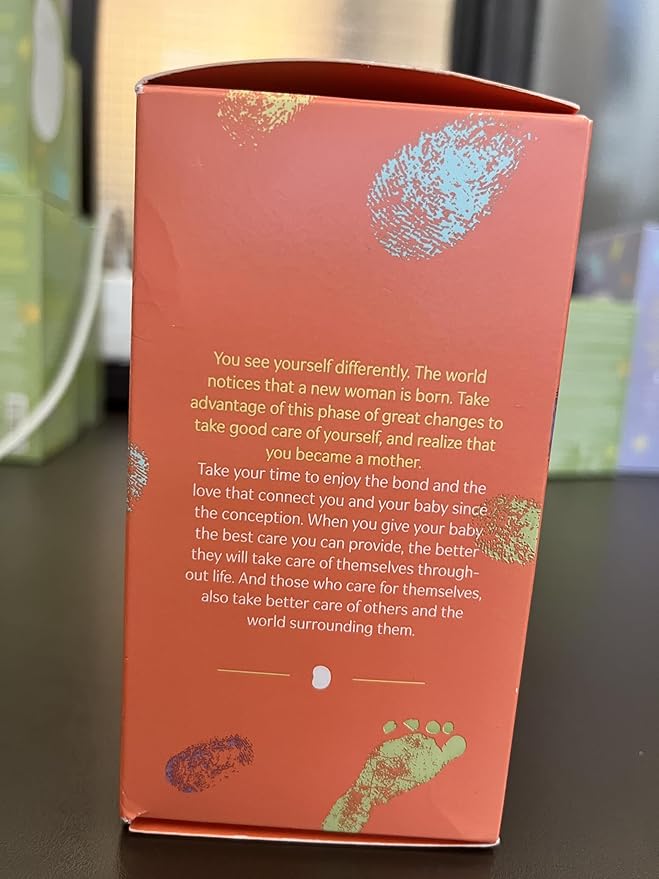 natura - Mamãe e Bebê Mom Stretch Marks Oil - Moisturizing Shower Oil - Skin Elasticity - 100% Vegan - Almond Oil - 97.3% Natural Origin - All Skin - Cruelty Free - Baby Essentials - 6.7 fl oz (200ml)